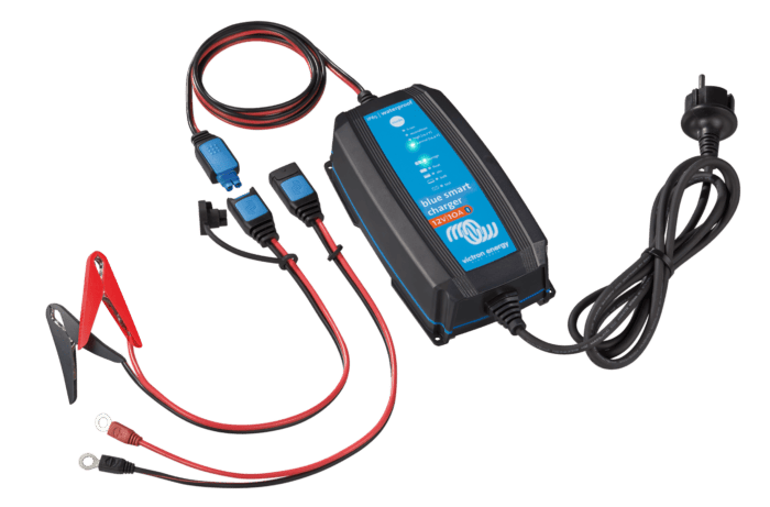 VICTRON BLUE SMART IP65 CHARGER 12/10(1) 230V - Image 2